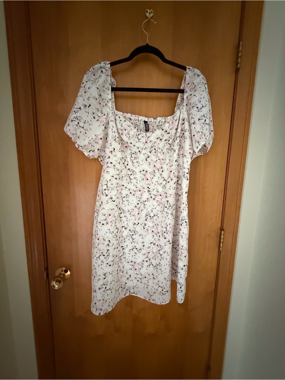 H&M Cream Floral Square-Neck Puff Sleeve Dress